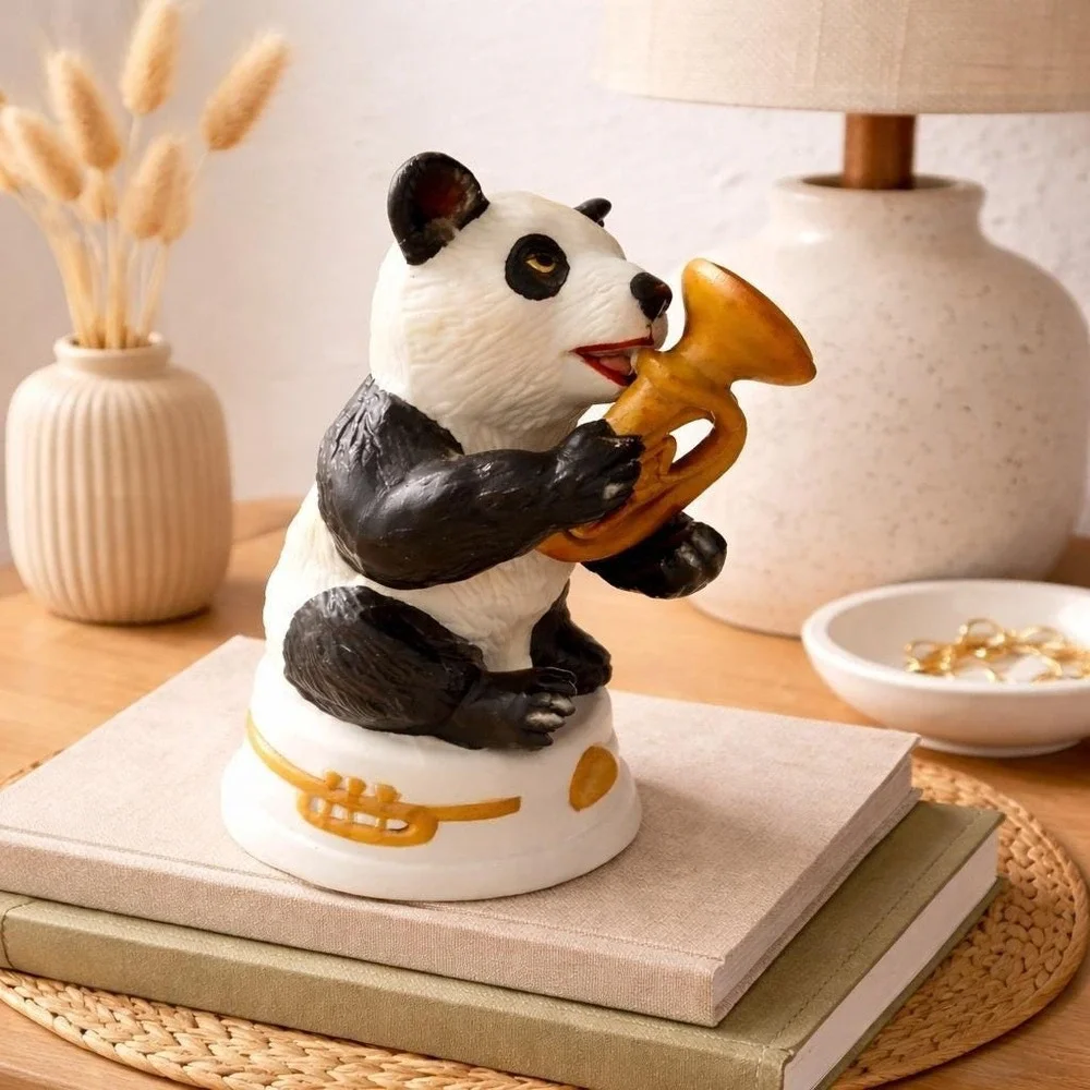 Vintage Panda Trumpet Wind-Up Musical Figurine Spins‎ Plays Melody 1980s Japan